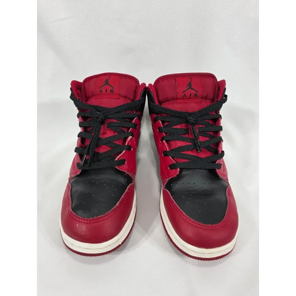 Nike Air Jordan 1 Mid Reverse Bred Big Kids Youth Size 7Y Red Black